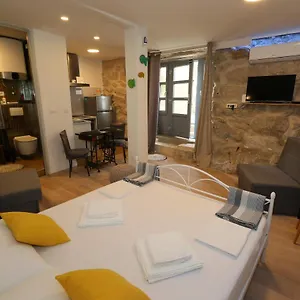 https://studio-apartman-fondo-plinarska-ul-37-apartman.splithotels.org